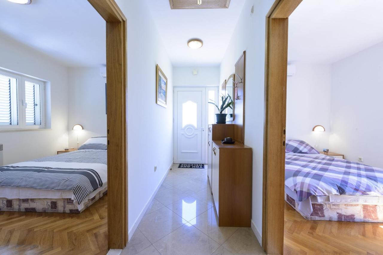 Apartment Tija Two Bedroom Apartment With Balcony And Partial Sea View Dubrovnik Exterior photo